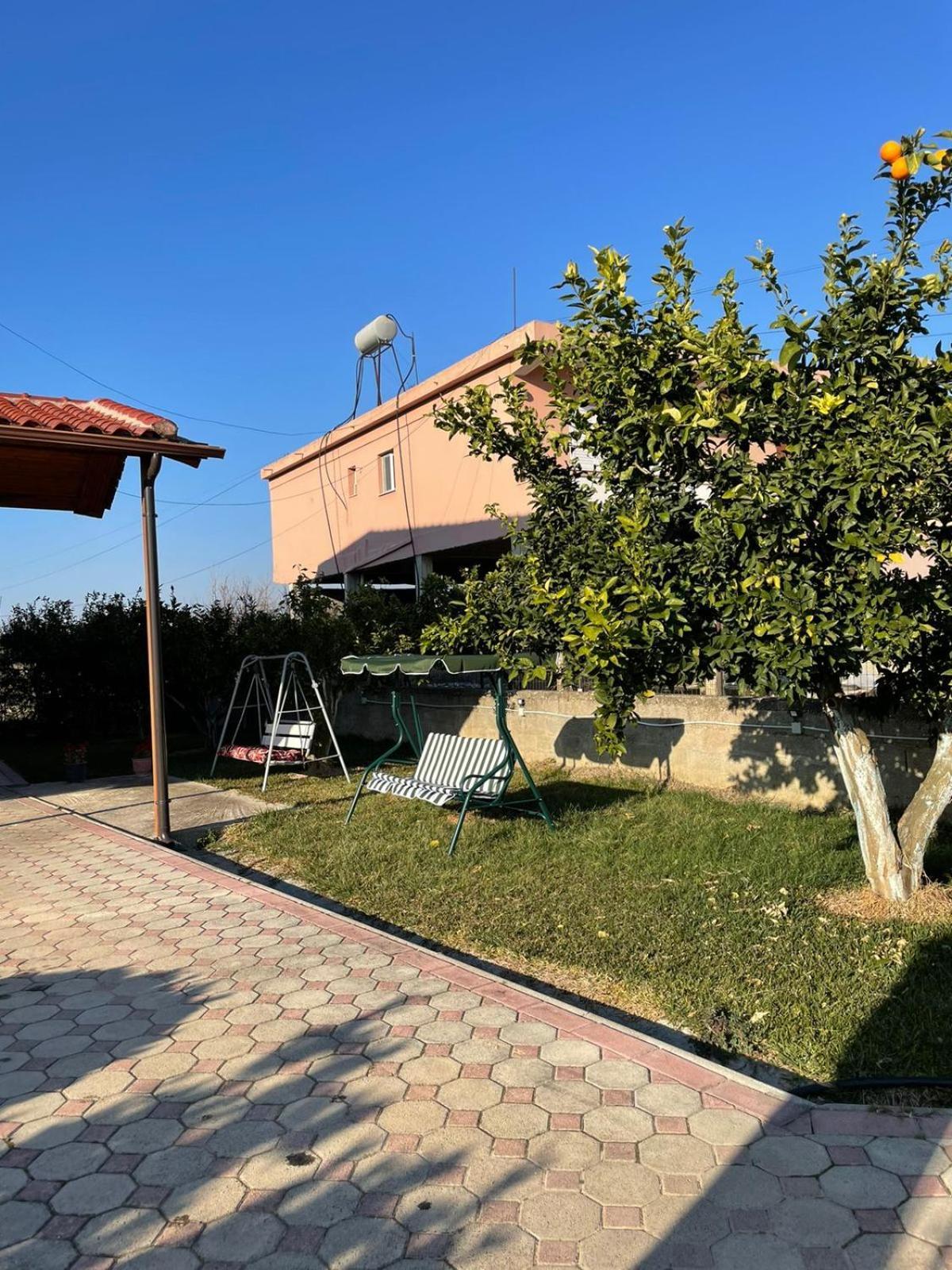 Harmony Villa Berat Exteriör bild