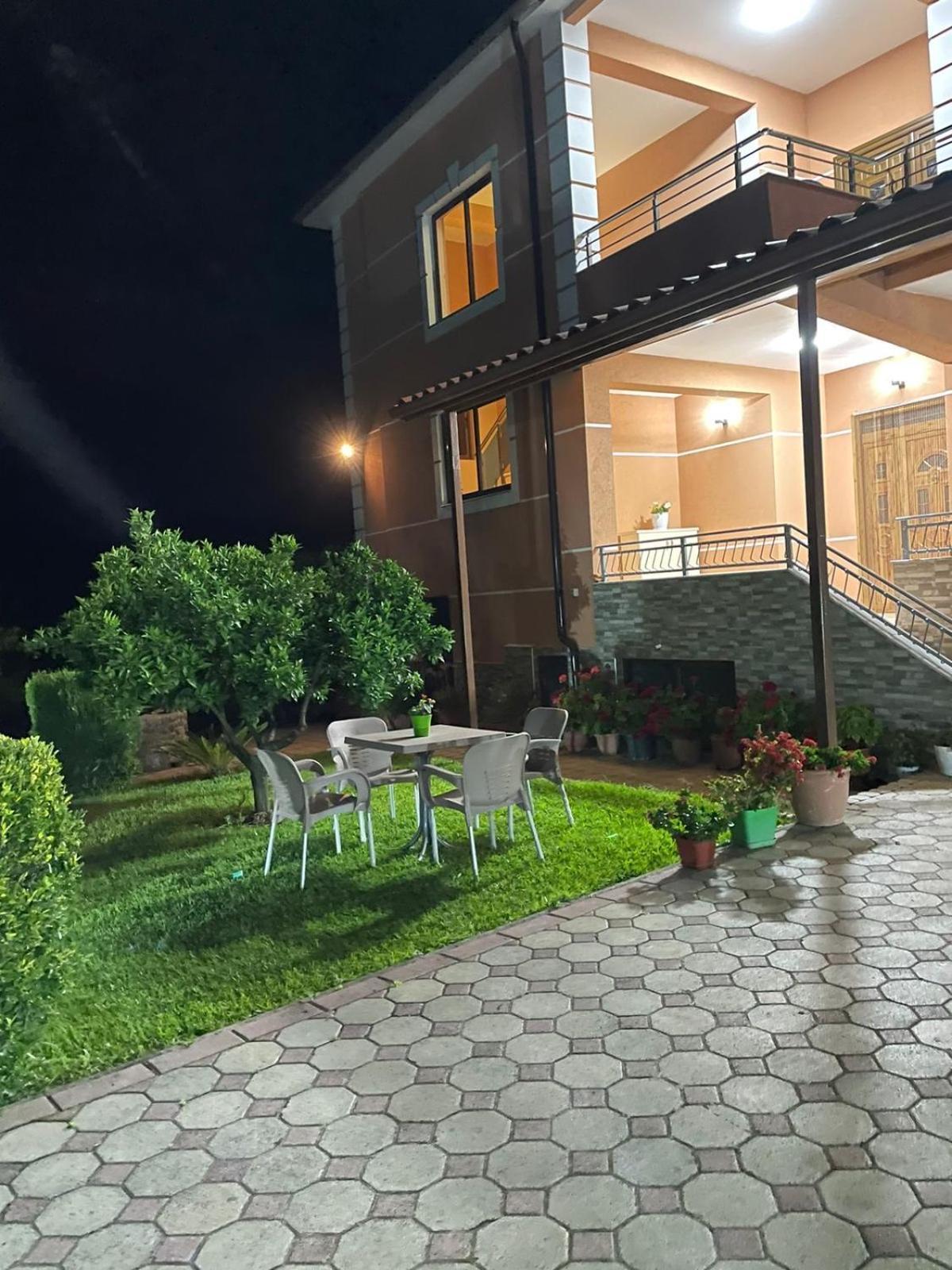 Harmony Villa Berat Exteriör bild